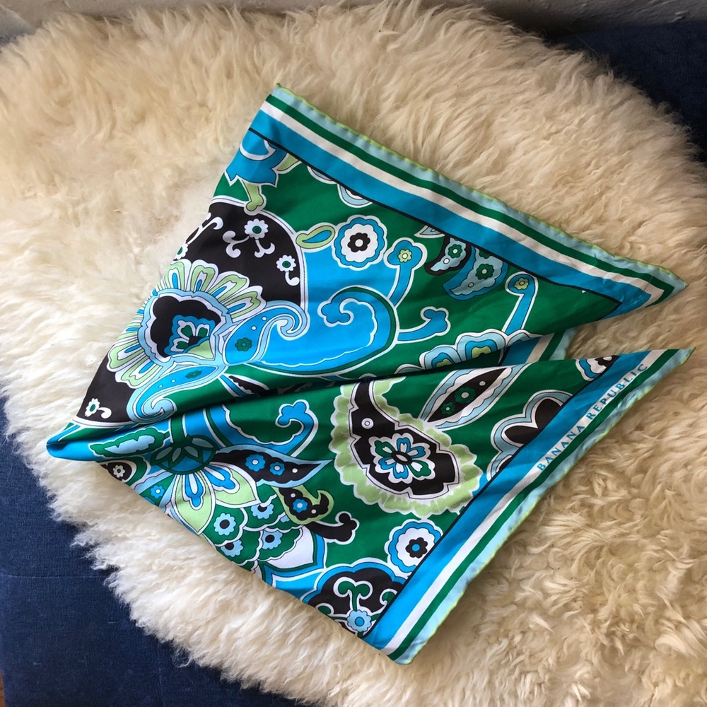 Banana Republic Paisley Scarf
